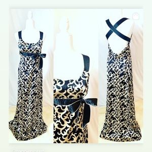 WOMENS BEBE SATIN DRESS, NEW NO TAGS